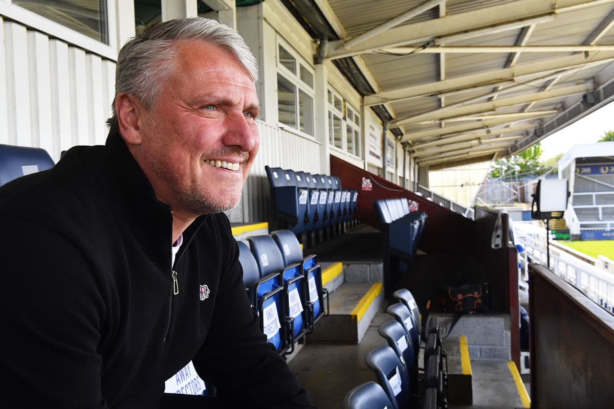Lee Clark Rwe New head coach Lee Clark provides update on contract talks with ...