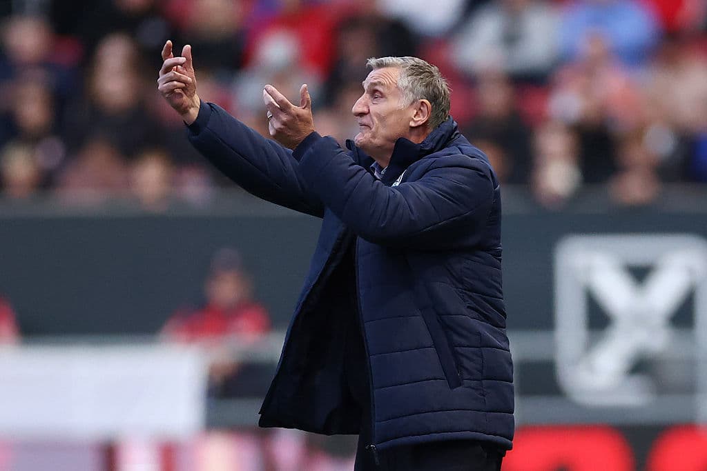 Championship rivals 'keen to talk' to Middlesbrough defender as Leeds ...