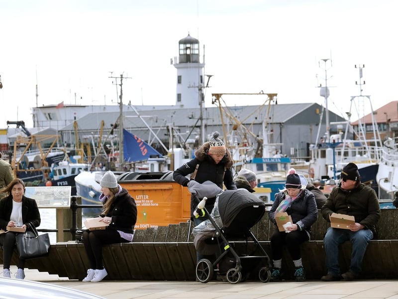 Seaside lunch