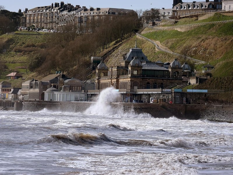Stronger waves near the spa complex