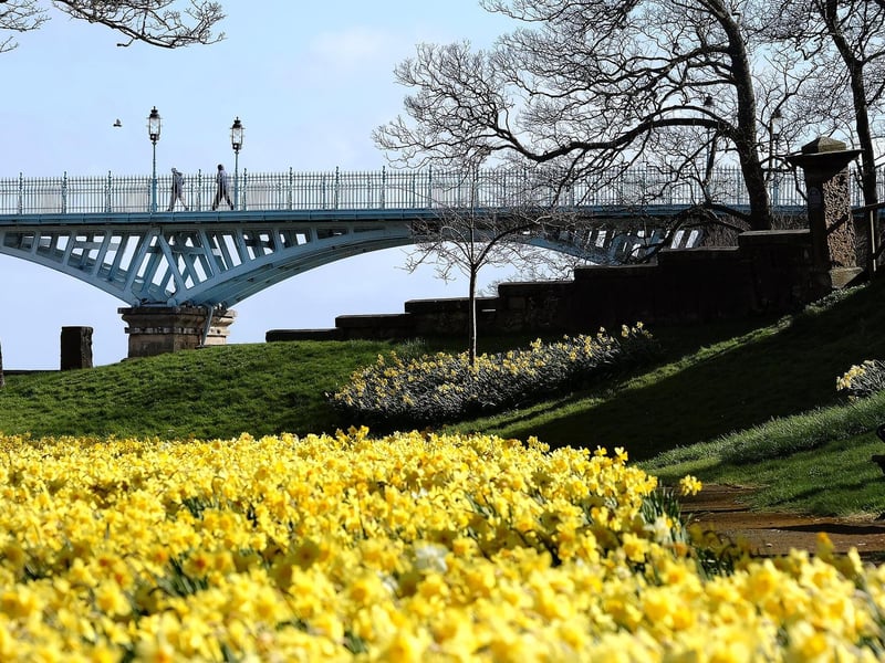 A stroll across Spa Bridge
