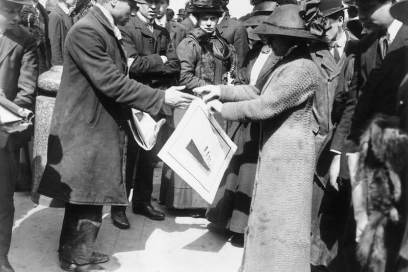 A woman buys a souvenir print of the Titanic after it sank.

Almost 100 tonnes of ash from the burning coal were ejected into the sea every 24 hours.