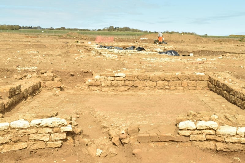 Archaeologists have discovered a huge complex of Roman buildings.