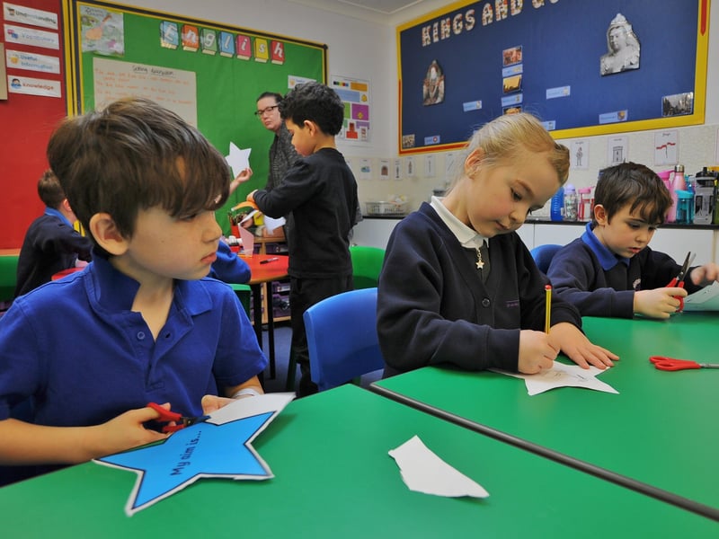 Year 2 pupils get stuck ino some crafts.