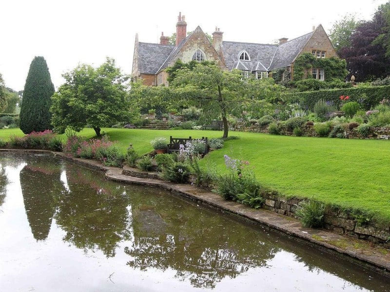 This beautiful 10-acre garden occupies a hillside position extending down from the 17th century manor house. Reopening April 1 with restricted numbers, luxuriant borders delight the plant enthusiast while everyone will enjoy the garden’s charm and special atmosphere. Beyond the garden is a magical five-acre bluebell wood and a wildflower meadow. The Stableyard Cafe and extensive nursery are both open to paying garden visitors in April. The nursery has over a thousand varieties of plants, many of which are unusual and are propagated from the garden. Close by, enjoy lunch or dinner afterwards (when hospitality restrictions are lifted) at the Red Lion, East Haddon.