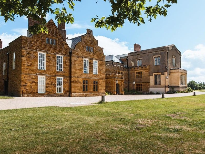 This town centre Abbey is set in expansive gardens and the Walled Garden and dog / family friendly grounds remain open throughout April. Also available is the on-site ‘Common Ground’ for takeaways. The wonderful team at Delapré Abbey are committed to giving back to the local community and have widened access to heritage and culture through partnerships with organisations such as Warts and All Theatre. Nearby is one of the few Queen Eleanor Crosses as her body rested here on its route to London in 1290. As soon as restaurants reopen, combine a weekend visit to Delapre with dinner at AA rosette-awarded Hibiscus; located in the Abbey’s Billiard Room and recently crowned Booker Dining Venue of the year at the Northamptonshire Food & Drink Awards.