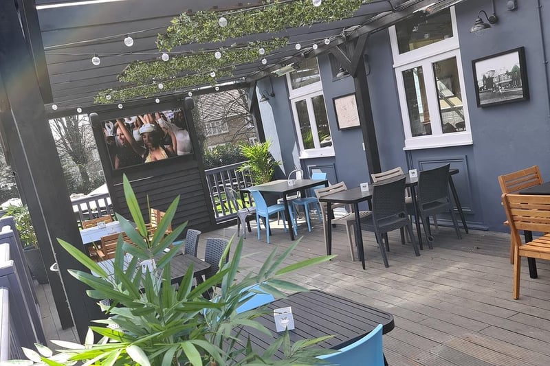 The Trumpet on Wellingborough Road, Weston Favell now boasts a beautiful new decked terrace area with new furniture, lighting, outdoor heating, TV and a non-smoking area!