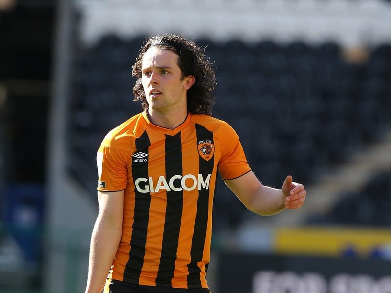 CENTRAL MIDFIELDER: GEORGE HONEYMAN (Hull City): George ‘All Action’ Honeyman of Hull City was a shoo-in for this side and will likely feature heavily in player of the season discussions. Stats such as five more assists and a better expected assist per 90 minutes than any other central midfielder in the division would probably earn him a place in the side on their own. But Honeyman combines these attacking numbers with respectable defensive numbers including a defensive duel success rate of 61.08%. Were it not for Honeyman’s extraordinary performances this season MK Dons’ Scott Fraser and Lincoln City’s Jorge Grant could easily have found themselves selected in this XI given their excellent creative and goal scoring numbers this season. Photo: Pete Norton/Getty Images.