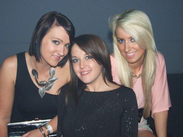 Do you recognise anyone in this picture?