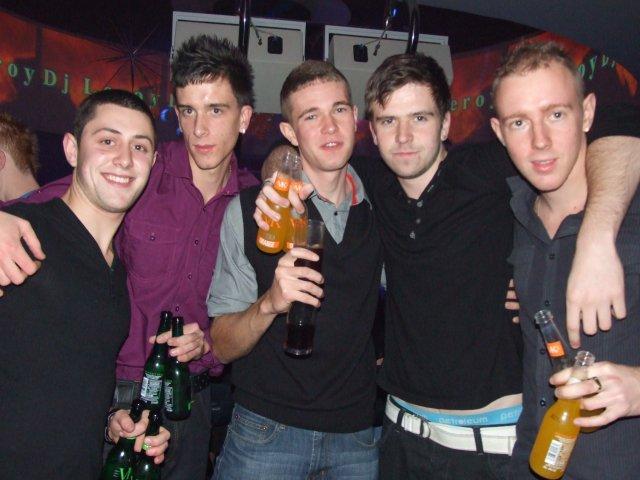 Do you recognise anyone in this picture?