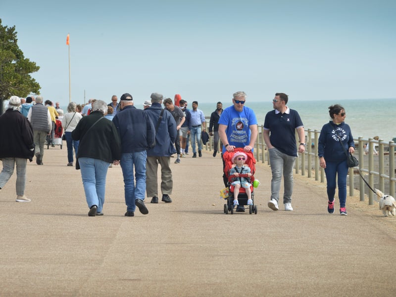 People enjoying Bexhill seafront over the bank holiday weekend. Photos taken on May 29. SUS-210531-072022001
