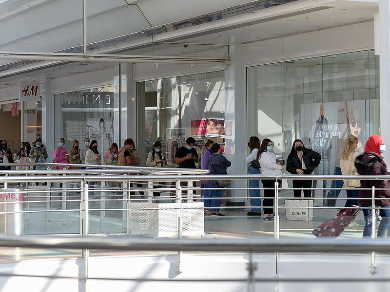 Stores opened at 8am on Friday morning as non-essential retails outlets reopen as lockdown restrictions are eased. Photo: George Sweeney / Derry Journal.  DER2117GS – 035