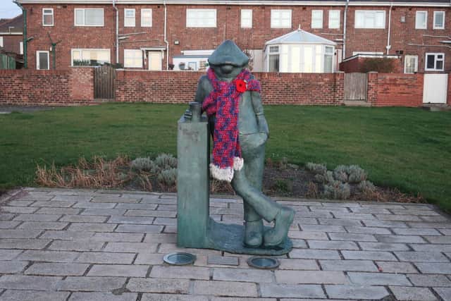 Andy Capp statue on the Headland.