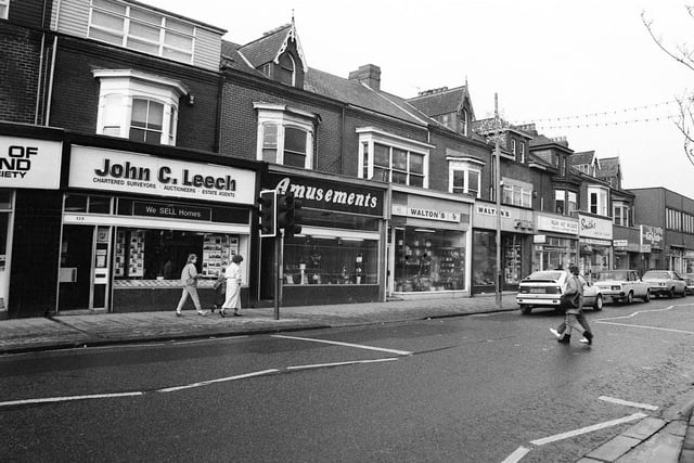 John C Leech, Walton's pet shop and the amusements, all in the same stretch of York Road.