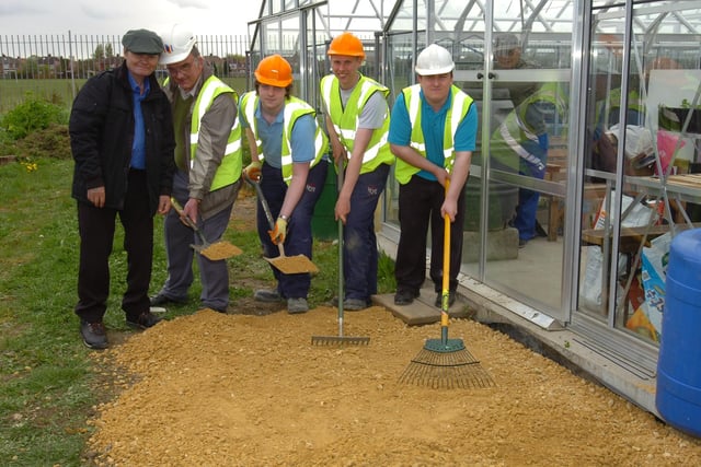 Ronnie Winn, Alan Landreth, Craig Stevens, Sam Smith and Steven Knight were putting in some graft in this 2010 photo but who can tell us which allotment site they were pictured on?