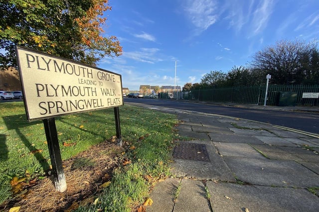 Ten incidents, including five violence and sexual offences (classed together) and two criminal damage and arsons (classed together), are reported to have taken place "on or near" this location.