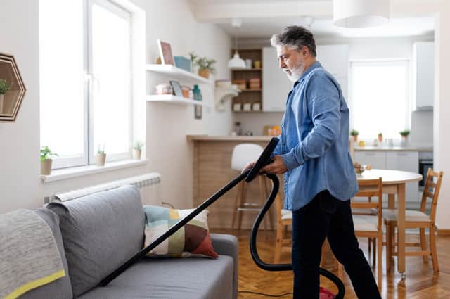 “As a general rule of thumb, the experts predict that you can burn up to 200 calories with a typical one-hour clean of an average-sized house."