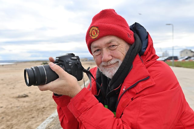Photographer David Amos has the "tables turned" on him at Seaton Carew.  Picture by FRANK REID.