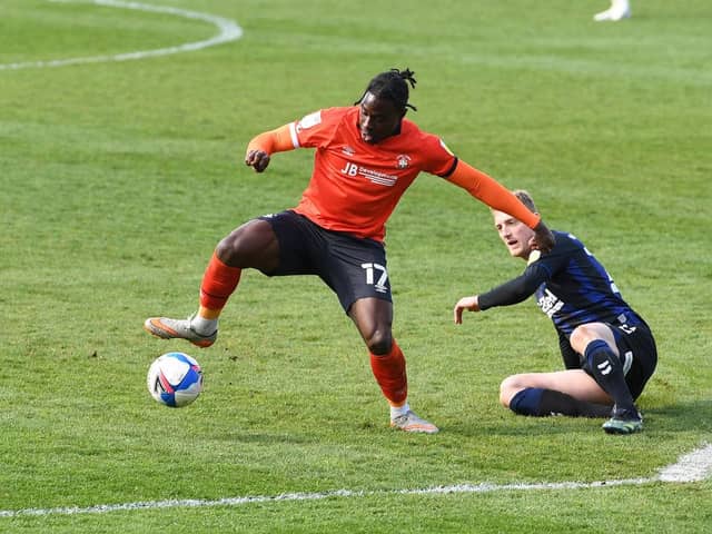 Pelly Ruddock playing for Luton.