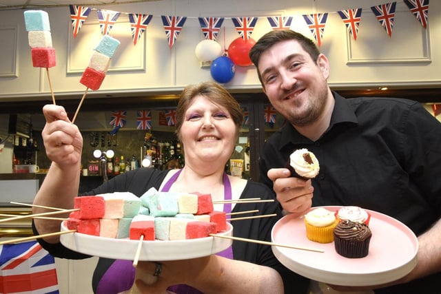 Karen and Lloyd Twidale from 'Got Mallow' help feed the guests at toda'ys Jubilee event.