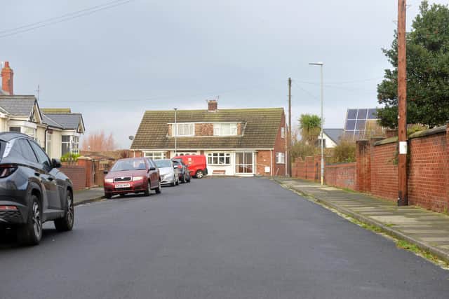 A residents-only parking permit scheme in Bolton Grove, Seaton Carew, is to be scrapped.