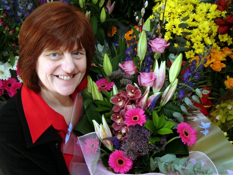 Elaborate bouquets are available from The Flower Stop on Pecks Hill as well as balloons and teddies. Deliveries are being made and a click and collect service is running. (https://www.theflowerstopmansfield.co.uk)