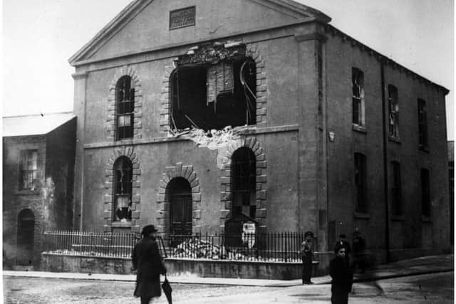 The former baptist chapel is hit by a bomb during the bombardment in 1914.