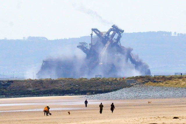 The blast furnace collapses. The clear up at the site will continue into next year.
