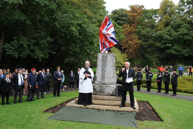 Stephen Close speaking at the unveiling of the new Boer War sculpture.