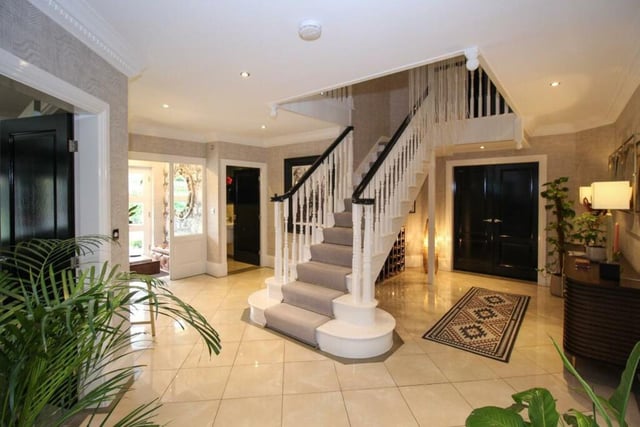 This home is the former show home of Bellway’s Dorchester design, featuring elaborate and modern features throughout.
