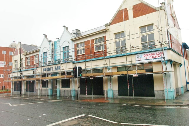 The upstairs bar in Park Road was a favourite for town drinkers for several years. This picture was taken in 2008.