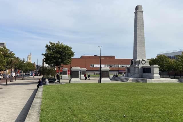 The War Memorial, Victoria Road. Hartlepool. Picture by FRANK REID