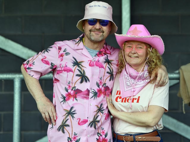 Hat'll do nicely for these Poolies.