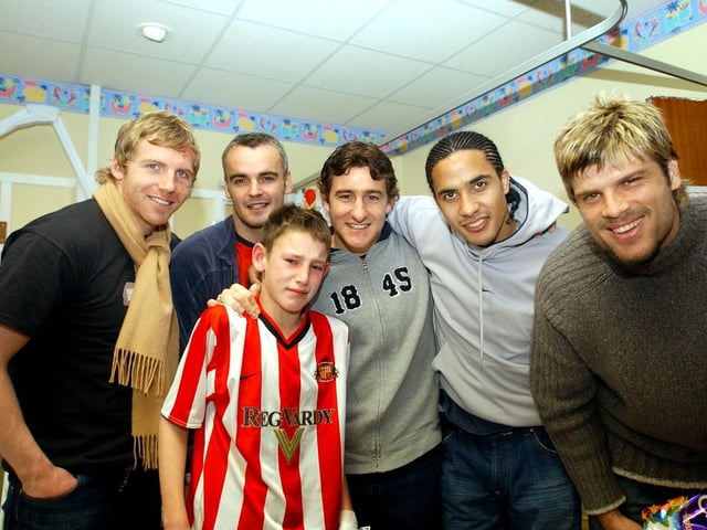 Hartlepool United star players visited Hartlepool hospital's children's ward in 2005.