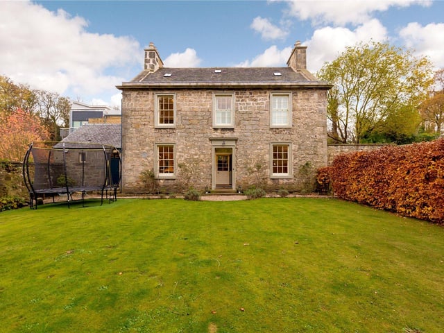 Enchanting detached Georgian mill house in a leafy secluded location on the Water of Leith, less than one mile from Princes Street. Offers over £1,095,000.