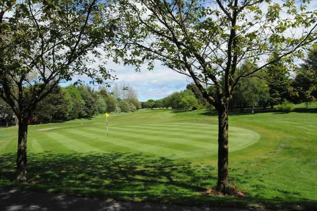 Thornton Golf Club, in Kirkcaldy, offers gently rolling tree-lined fairways and immaculate greens.