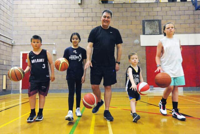 Cleveland Police and Crime Commissioner Steve Turner (centre) joins in training with Hartlepool Huskies players (left to right) Lucas Lidell, Aliyah Haque, Autin Meek and Sam Wheeler. Picture by FRANk REID
