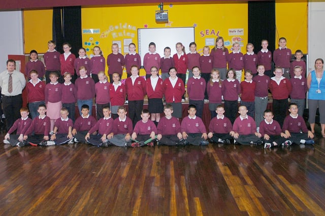 Were you pictured on your last day at West View Primary School in 2008?