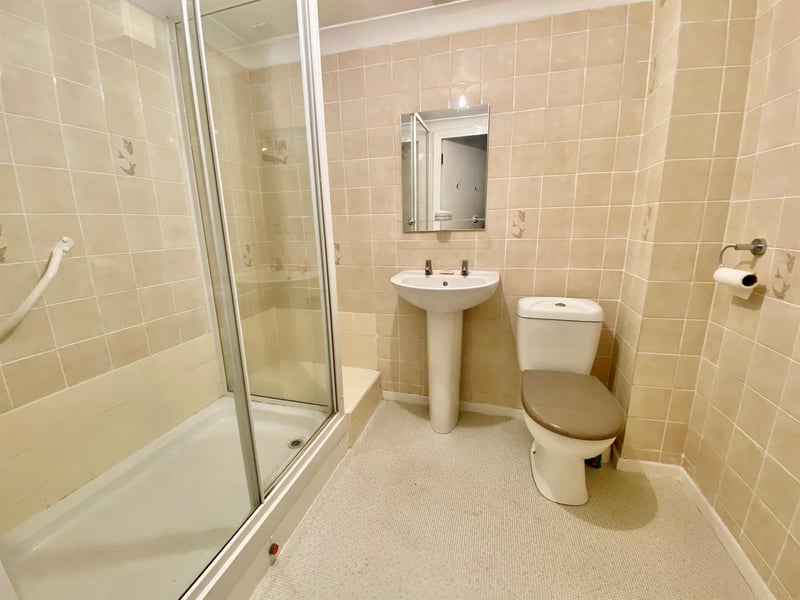 This one bedroom flat in Simpson Road is on sale for £67,000.