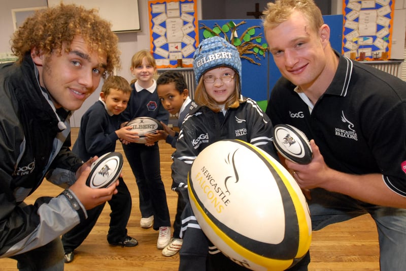 Newcastle Falcons stars Joe Shaw and Jamie Noon paid a visit to the school 15 years ago. Did you get to meet them?
