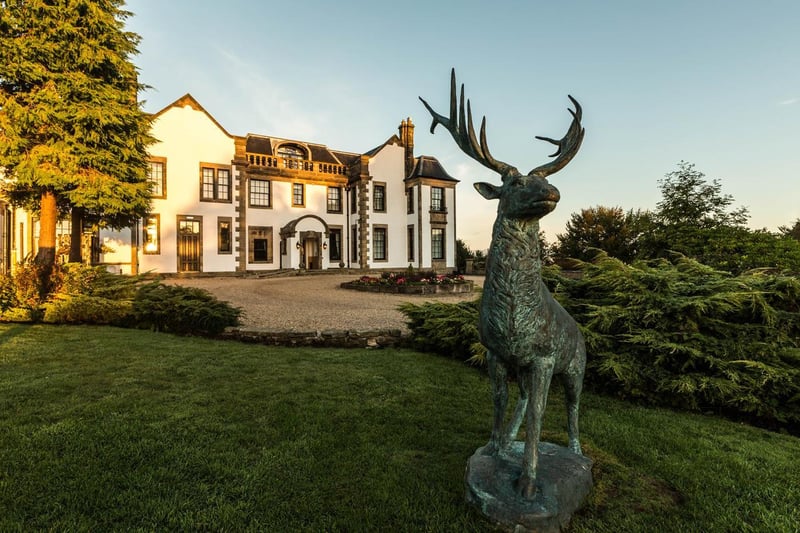 Set in 360 acres of grounds to the west of Glasgow, Gleddoch Hotel Spa and Golf has an 18-hole championship golf course and an indoor pool to ease your muscles after your round.
