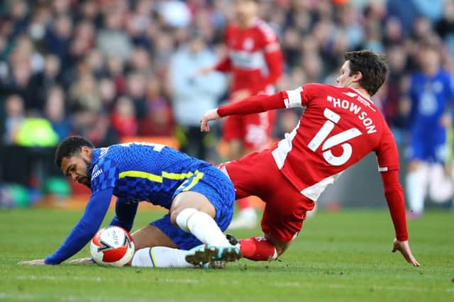 Ruben Loftus-Cheek of Chelsea tangles with Jonny Howson of Middlesbrough. (Photo by Marc Atkins/Getty Images)