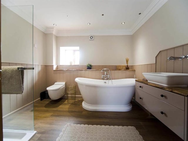 This home has one family bathroom and two en suite bathrooms.