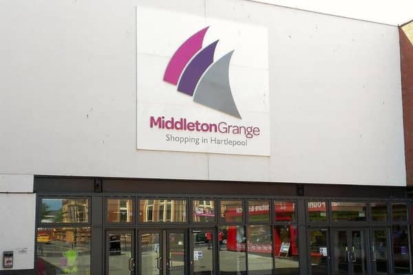 A number of stores in Middleton Grange will stay open late ahead of the start of the England-wide lockdown, which will last a month and begin on Thursday.