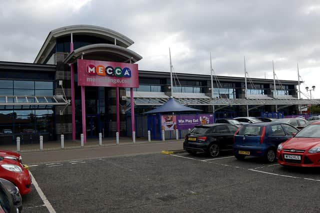 The robbery took place in the car park of the Mecca Bingo Club and McDonalds in Marina Way