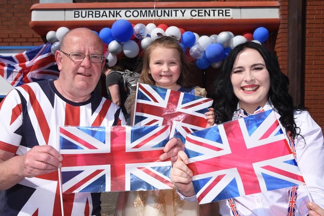 Brian Minton, Isabelle Aspinall and Angela Taylor enjoy the Jubilee day event held at the Burbank Community Centre.