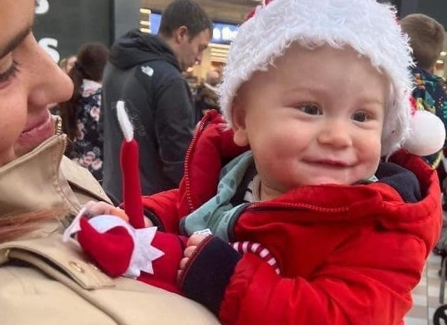 Hendrix ready to celebrate Christmas 2022.