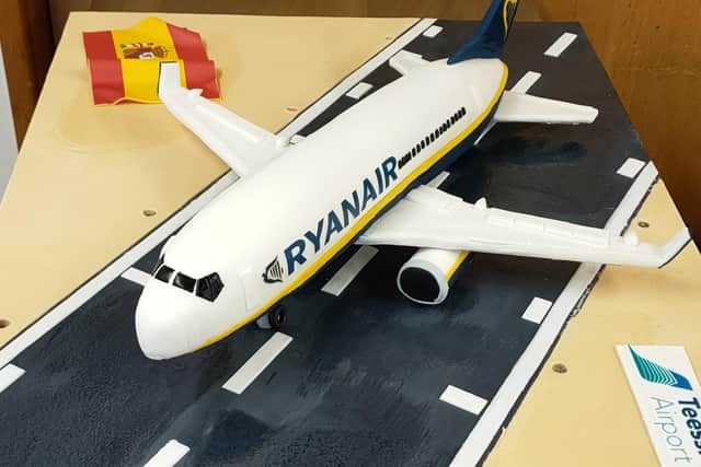 It took Josh and his team 13 hours to make the Ryanair plane cake.