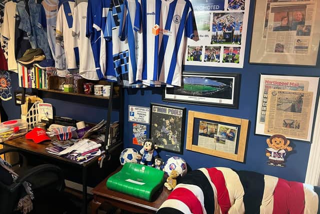 The green seat takes pride of place in a Hartlepool United fan's basement in Kentucky, America.