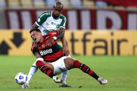 Rodrigo Muniz playing for Flamengo.